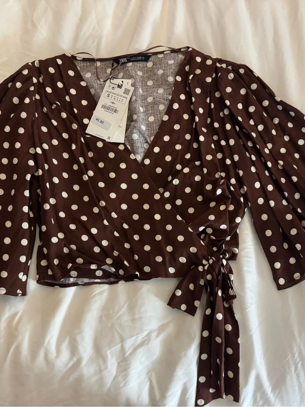 Zara both top